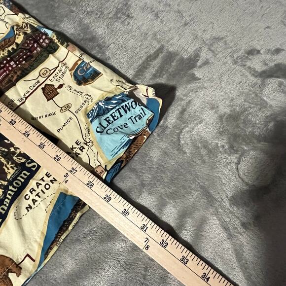 Dem Crazy Shirt Mens‎ Large Cream All Over Print Button Up Short Sleeves Casual - Picture 6 of 9